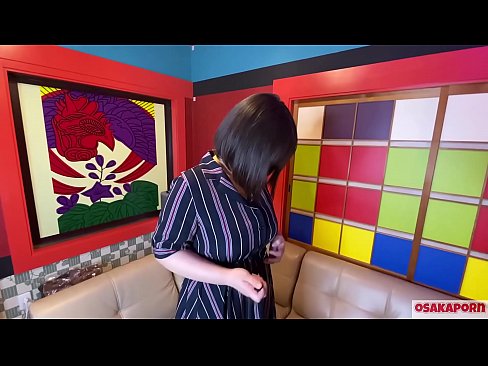 ❤️ A bonita xaponesa de grandes tetas masturbase con xoguetes sexuais e ten un orgasmo. Ela fala nunha entrevista da súa puta experiencia. Tetas enormes e coño peludo xemendo forte. Osakaporn ☑ Vídeo porno en % gl.libporno.ru % ❤